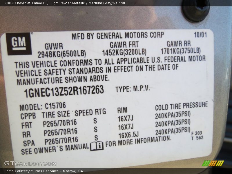 Light Pewter Metallic / Medium Gray/Neutral 2002 Chevrolet Tahoe LT