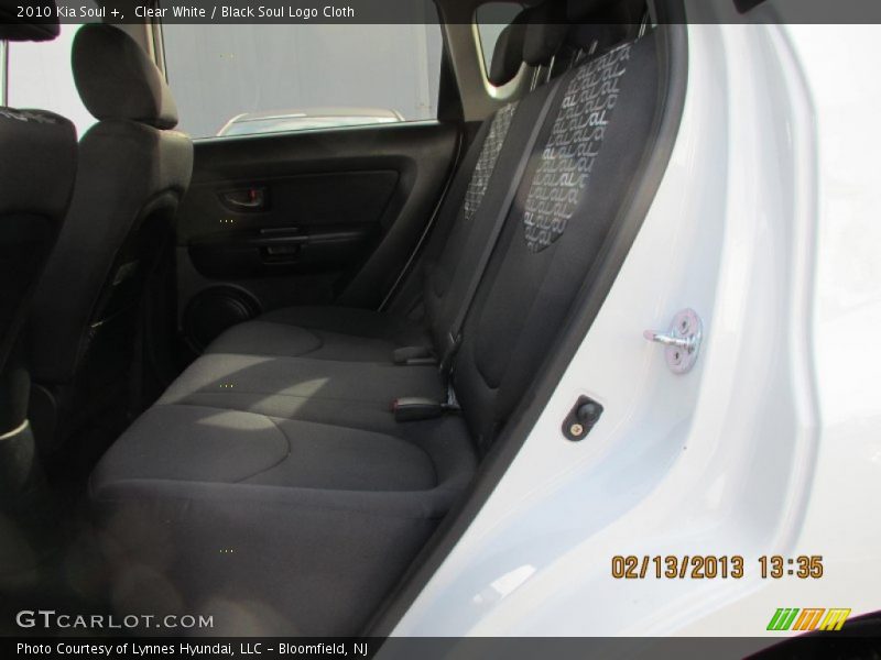 Clear White / Black Soul Logo Cloth 2010 Kia Soul +