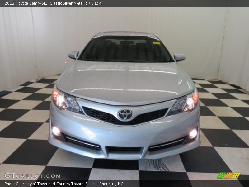 Classic Silver Metallic / Black 2013 Toyota Camry SE