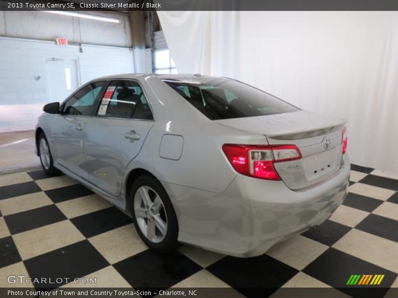 Classic Silver Metallic / Black 2013 Toyota Camry SE