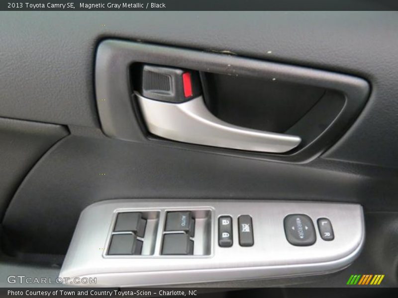 Magnetic Gray Metallic / Black 2013 Toyota Camry SE