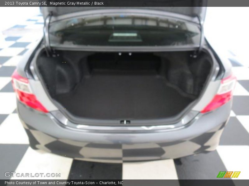 Magnetic Gray Metallic / Black 2013 Toyota Camry SE