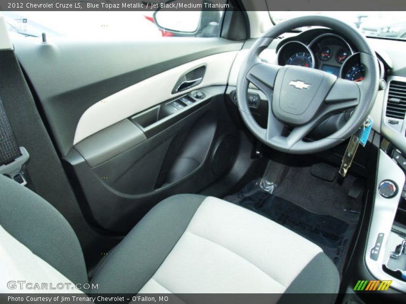 Blue Topaz Metallic / Jet Black/Medium Titanium 2012 Chevrolet Cruze LS
