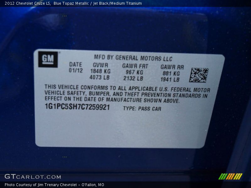 Blue Topaz Metallic / Jet Black/Medium Titanium 2012 Chevrolet Cruze LS