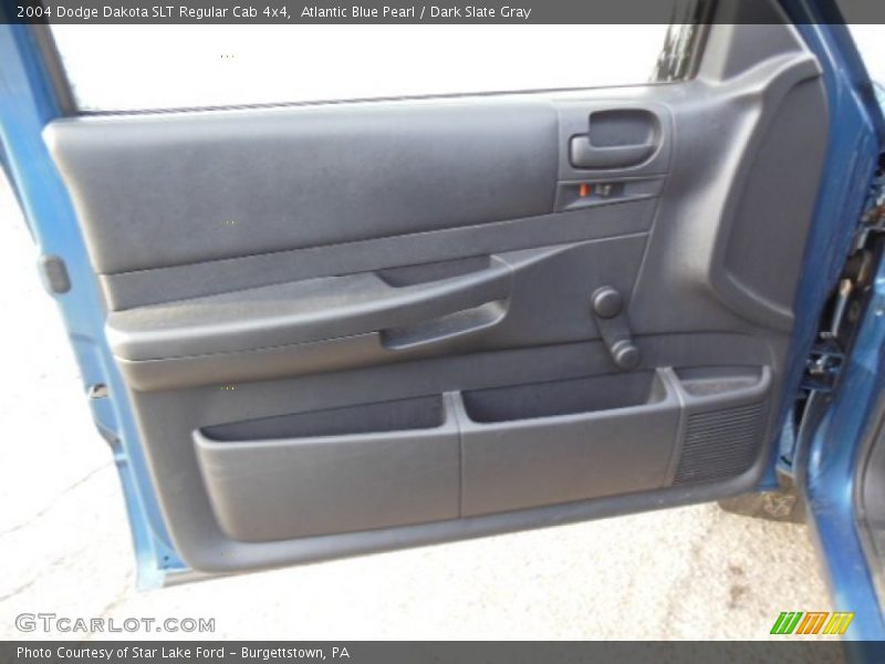 Atlantic Blue Pearl / Dark Slate Gray 2004 Dodge Dakota SLT Regular Cab 4x4