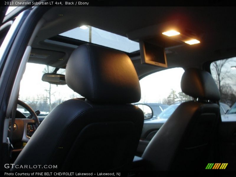 Black / Ebony 2013 Chevrolet Suburban LT 4x4