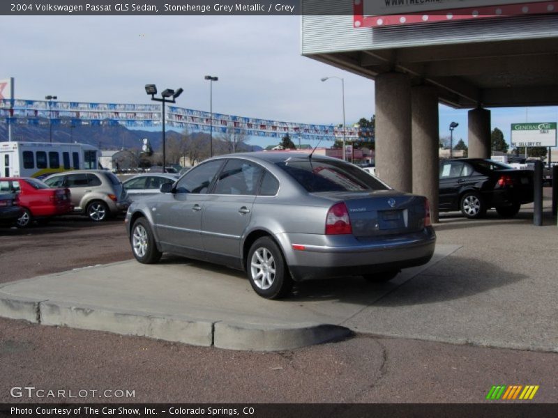 Stonehenge Grey Metallic / Grey 2004 Volkswagen Passat GLS Sedan