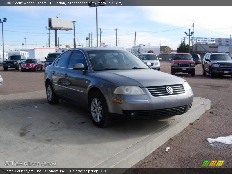 Stonehenge Grey Metallic / Grey 2004 Volkswagen Passat GLS Sedan