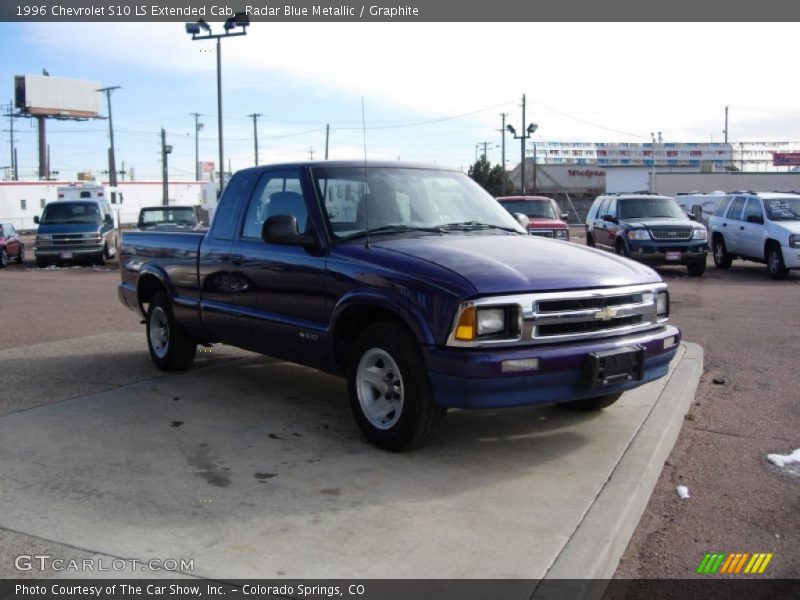 Radar Blue Metallic / Graphite 1996 Chevrolet S10 LS Extended Cab