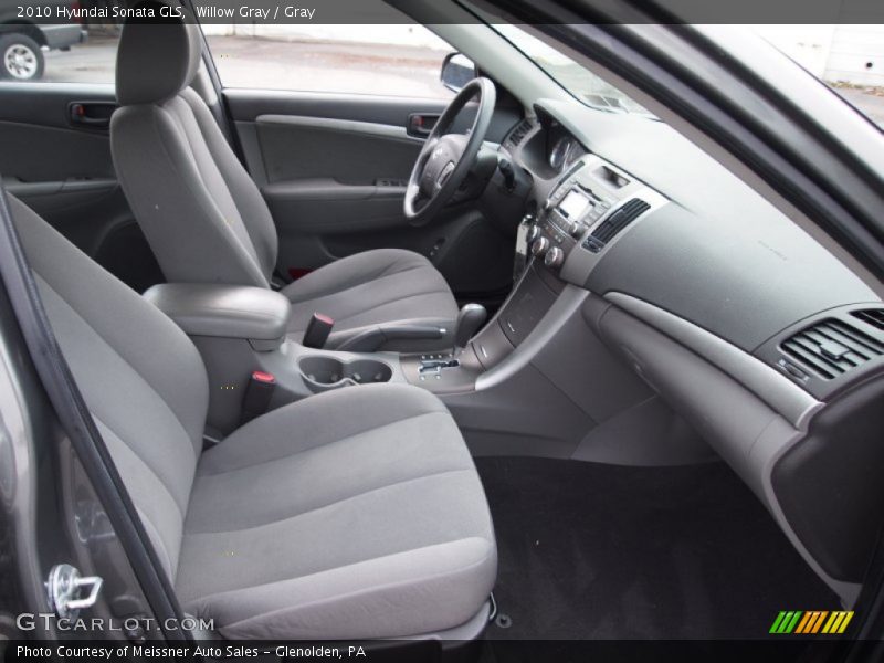 Willow Gray / Gray 2010 Hyundai Sonata GLS