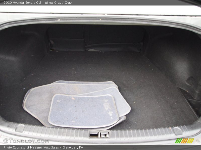 Willow Gray / Gray 2010 Hyundai Sonata GLS