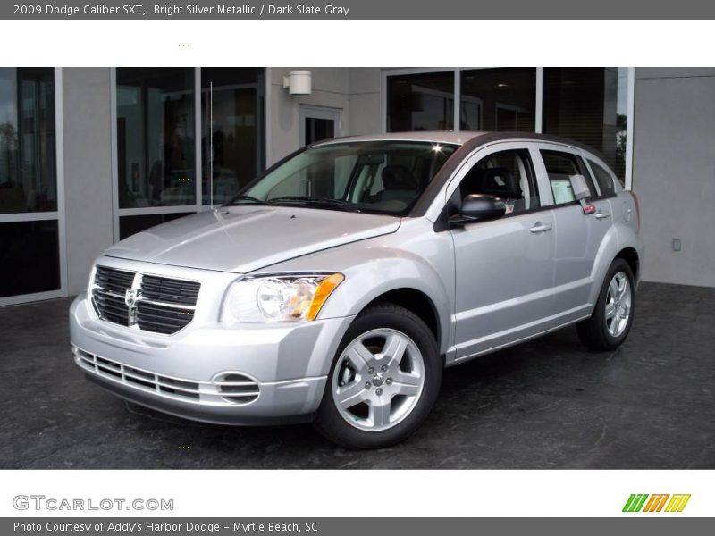 Bright Silver Metallic / Dark Slate Gray 2009 Dodge Caliber SXT
