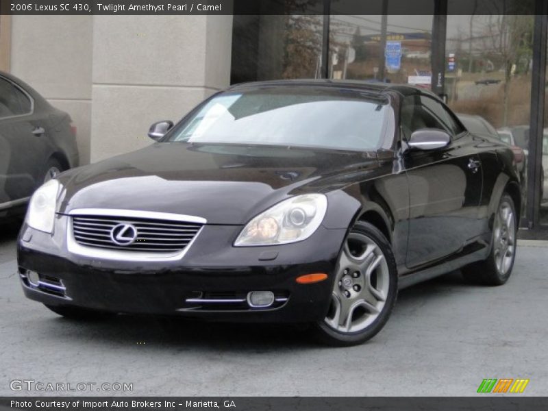 Front 3/4 View of 2006 SC 430