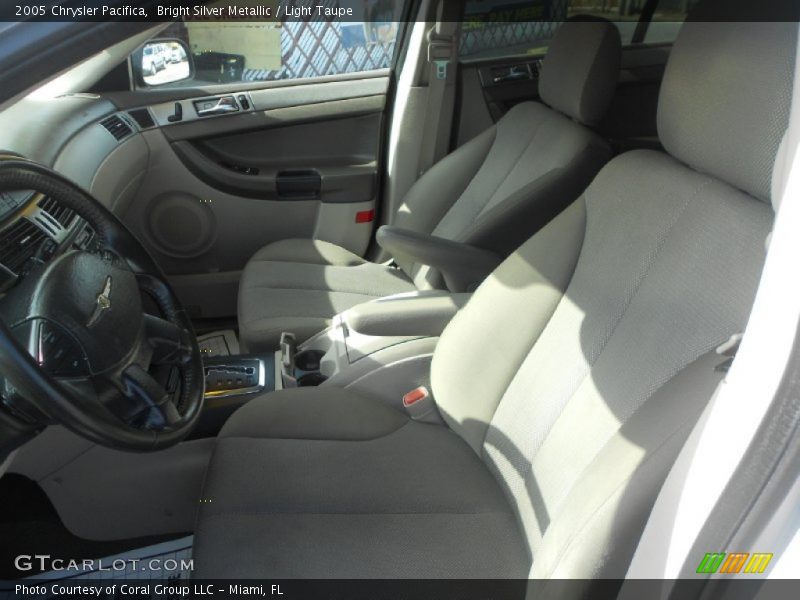 Bright Silver Metallic / Light Taupe 2005 Chrysler Pacifica
