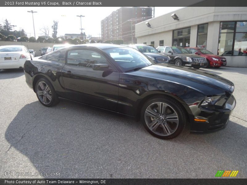 Black / Charcoal Black 2013 Ford Mustang V6 Coupe