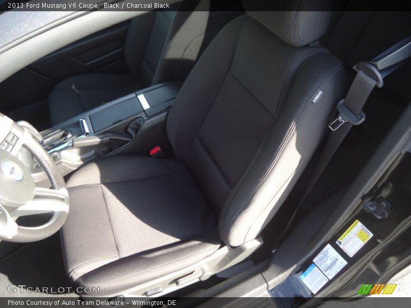Black / Charcoal Black 2013 Ford Mustang V6 Coupe