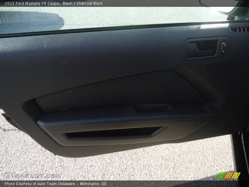 Black / Charcoal Black 2013 Ford Mustang V6 Coupe