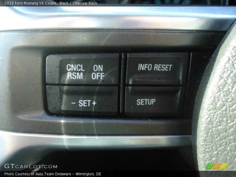 Black / Charcoal Black 2013 Ford Mustang V6 Coupe