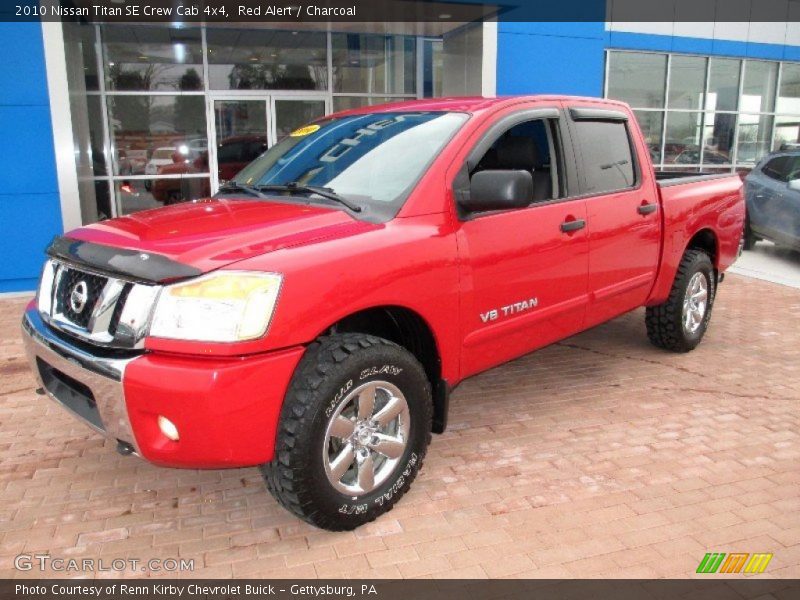 Front 3/4 View of 2010 Titan SE Crew Cab 4x4