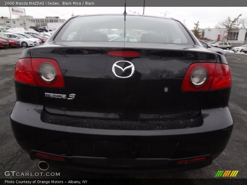 Black Mica / Black 2006 Mazda MAZDA3 i Sedan