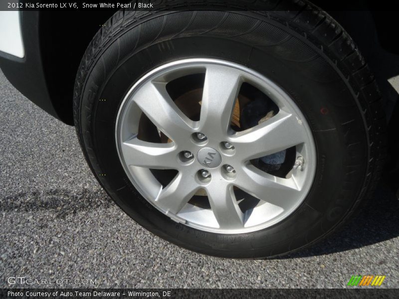 Snow White Pearl / Black 2012 Kia Sorento LX V6
