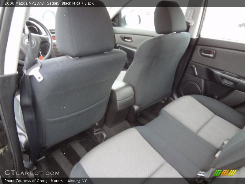Black Mica / Black 2006 Mazda MAZDA3 i Sedan