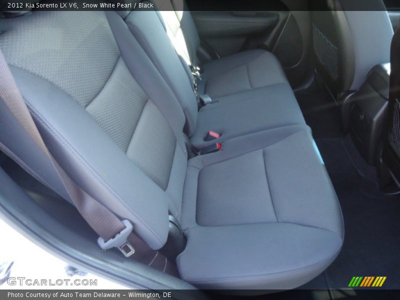 Snow White Pearl / Black 2012 Kia Sorento LX V6