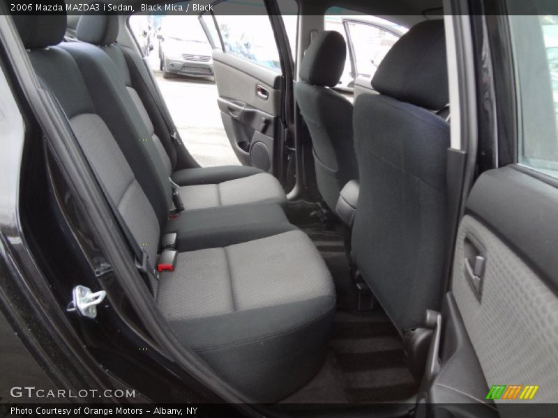 Black Mica / Black 2006 Mazda MAZDA3 i Sedan