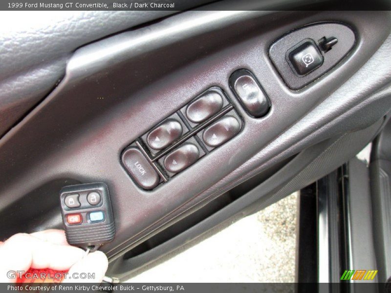 Controls of 1999 Mustang GT Convertible