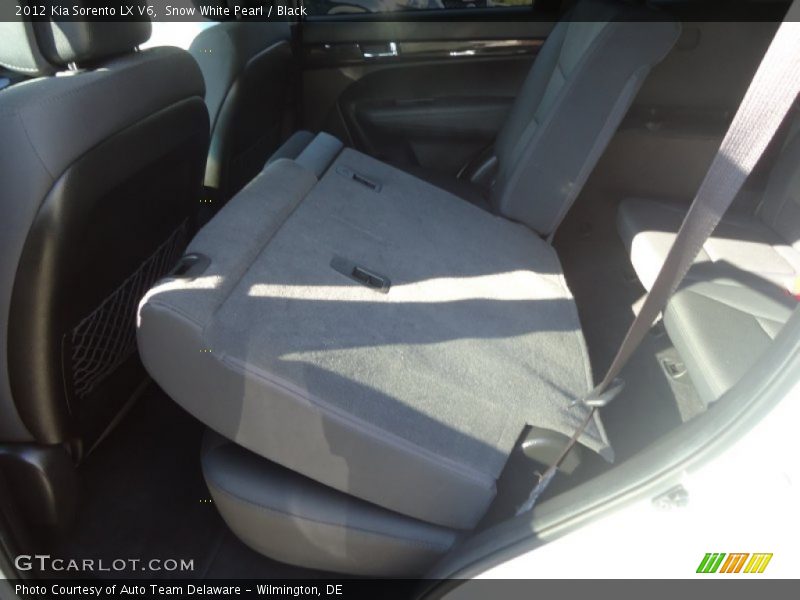 Snow White Pearl / Black 2012 Kia Sorento LX V6