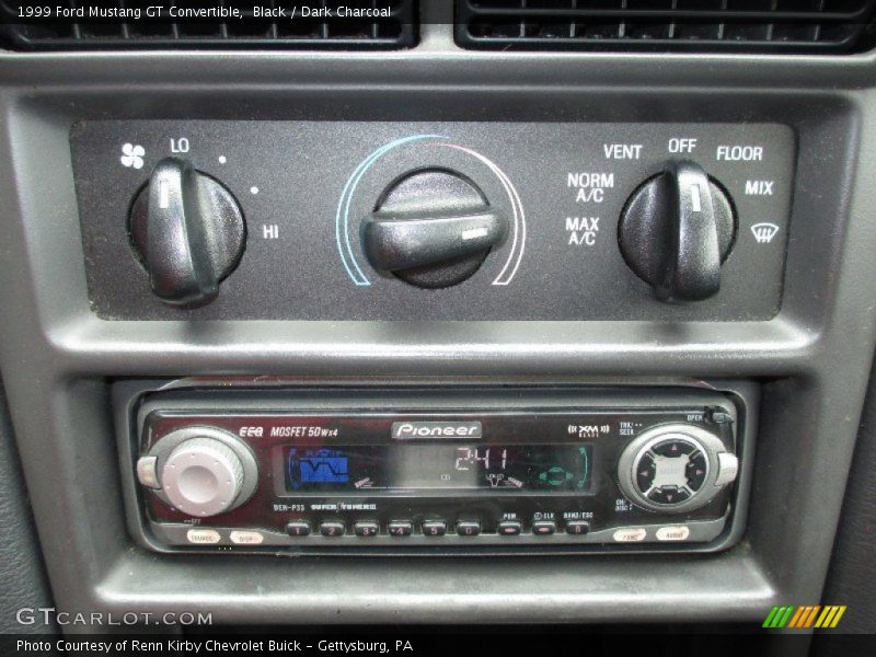 Controls of 1999 Mustang GT Convertible