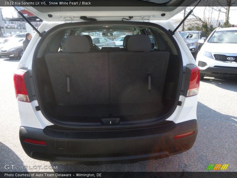 Snow White Pearl / Black 2012 Kia Sorento LX V6