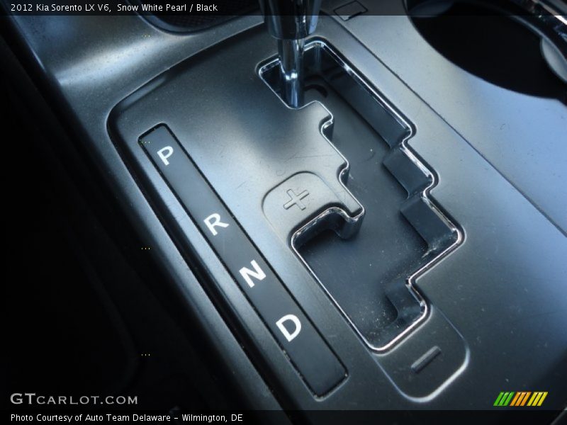 Snow White Pearl / Black 2012 Kia Sorento LX V6