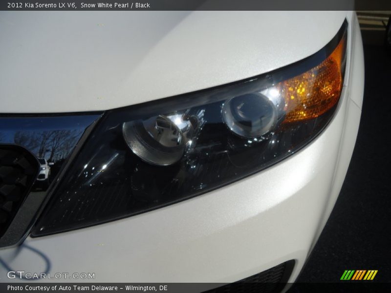 Snow White Pearl / Black 2012 Kia Sorento LX V6