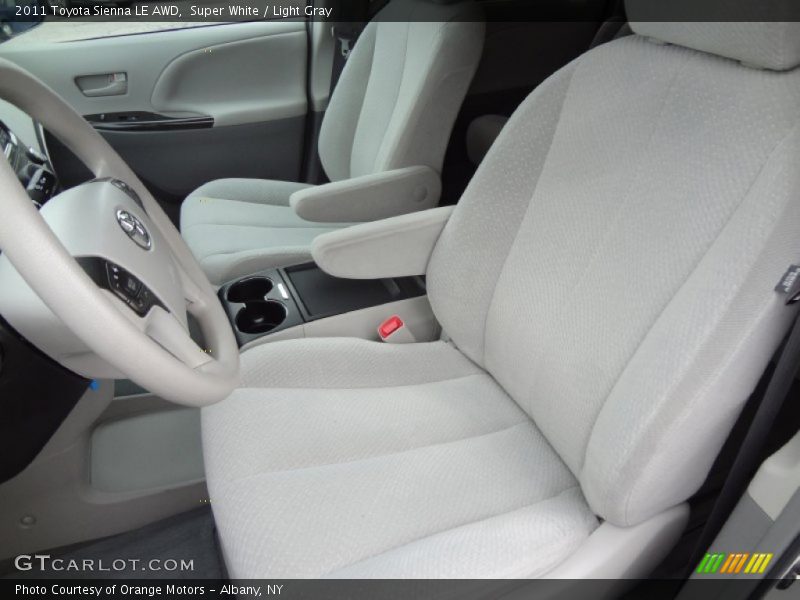 Super White / Light Gray 2011 Toyota Sienna LE AWD
