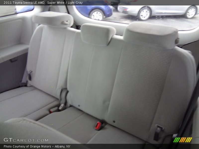 Super White / Light Gray 2011 Toyota Sienna LE AWD