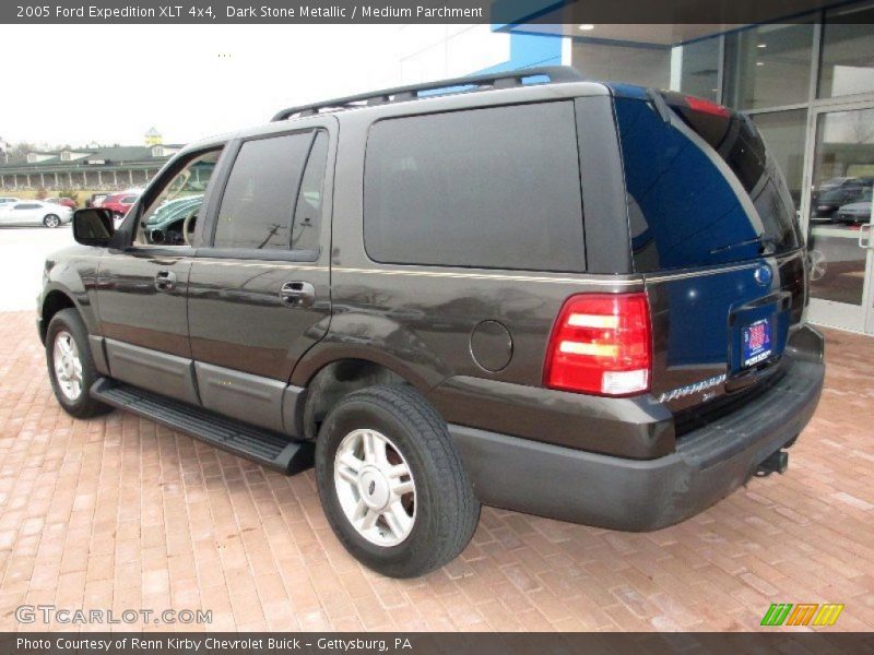 Dark Stone Metallic / Medium Parchment 2005 Ford Expedition XLT 4x4