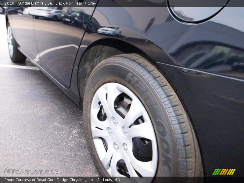 Black Noir Pearl / Gray 2010 Hyundai Elantra Blue