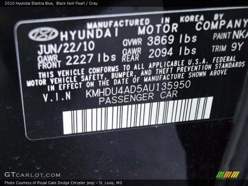 Black Noir Pearl / Gray 2010 Hyundai Elantra Blue