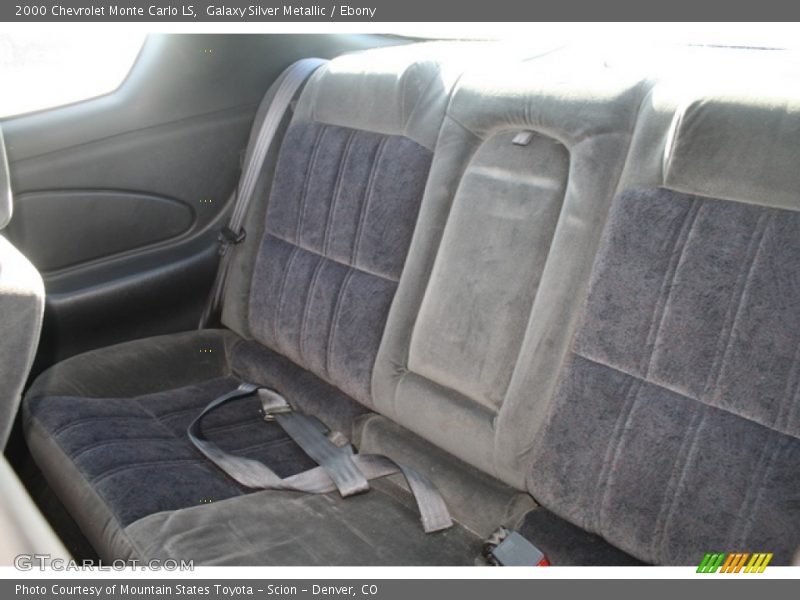 Galaxy Silver Metallic / Ebony 2000 Chevrolet Monte Carlo LS