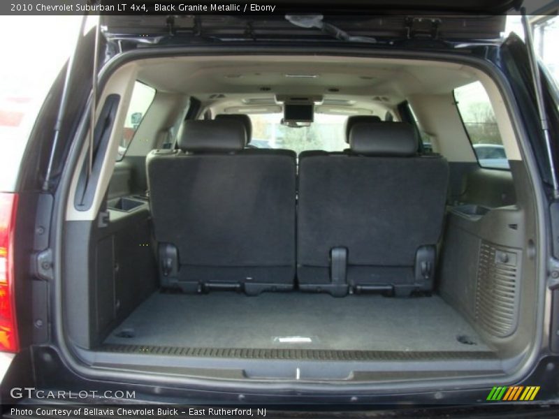 Black Granite Metallic / Ebony 2010 Chevrolet Suburban LT 4x4