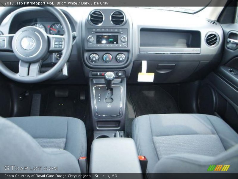 Bright White / Dark Slate Gray 2013 Jeep Patriot Sport 4x4