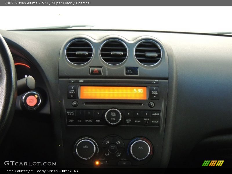 Super Black / Charcoal 2009 Nissan Altima 2.5 SL