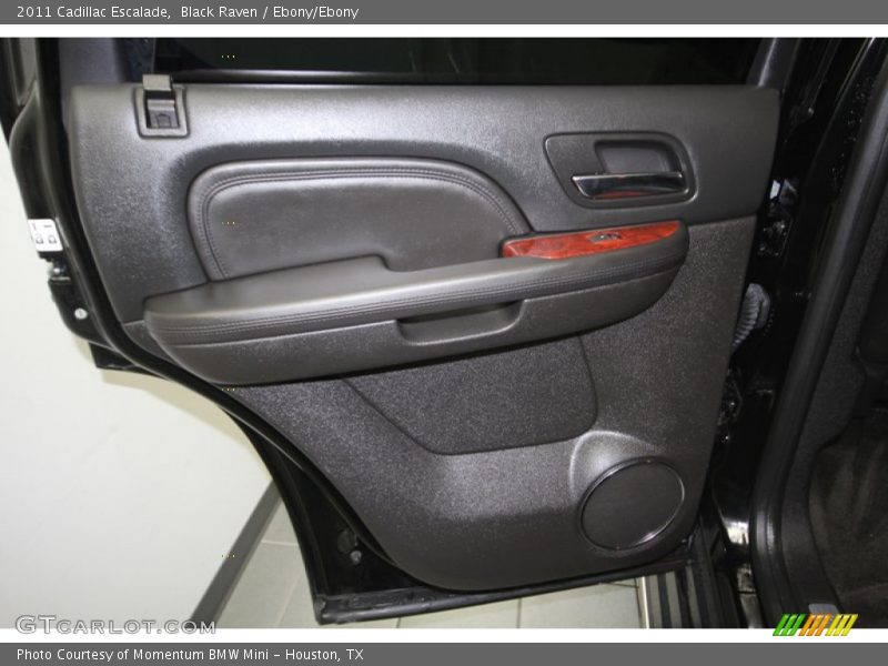 Black Raven / Ebony/Ebony 2011 Cadillac Escalade