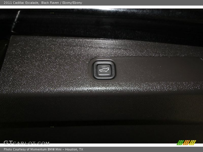 Black Raven / Ebony/Ebony 2011 Cadillac Escalade