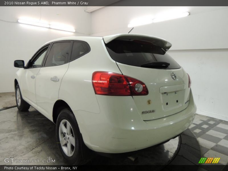 Phantom White / Gray 2010 Nissan Rogue S AWD