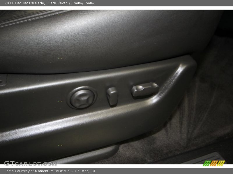 Black Raven / Ebony/Ebony 2011 Cadillac Escalade