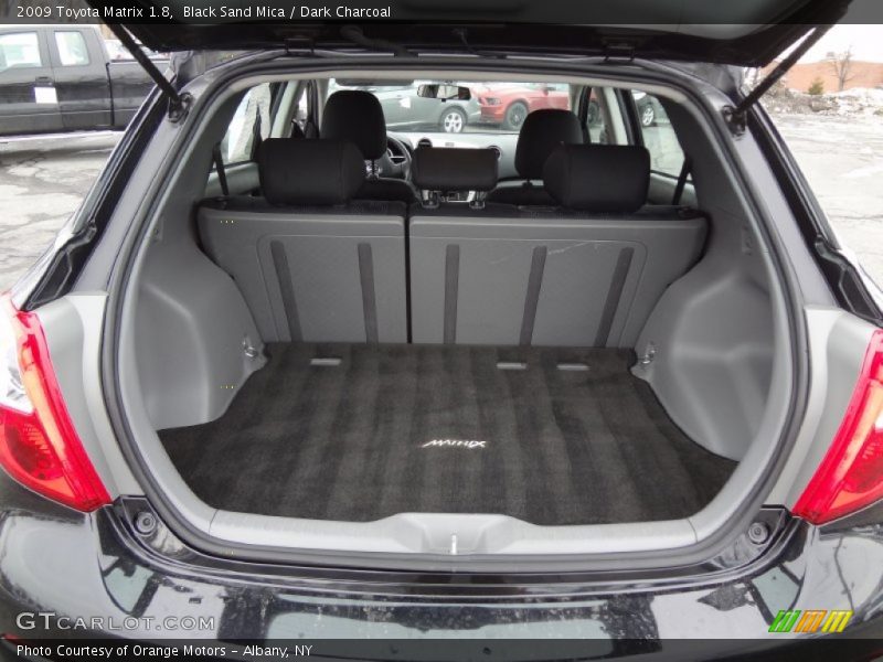 Black Sand Mica / Dark Charcoal 2009 Toyota Matrix 1.8