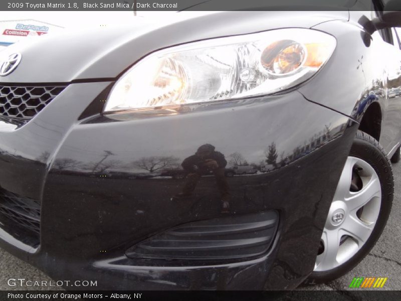 Black Sand Mica / Dark Charcoal 2009 Toyota Matrix 1.8