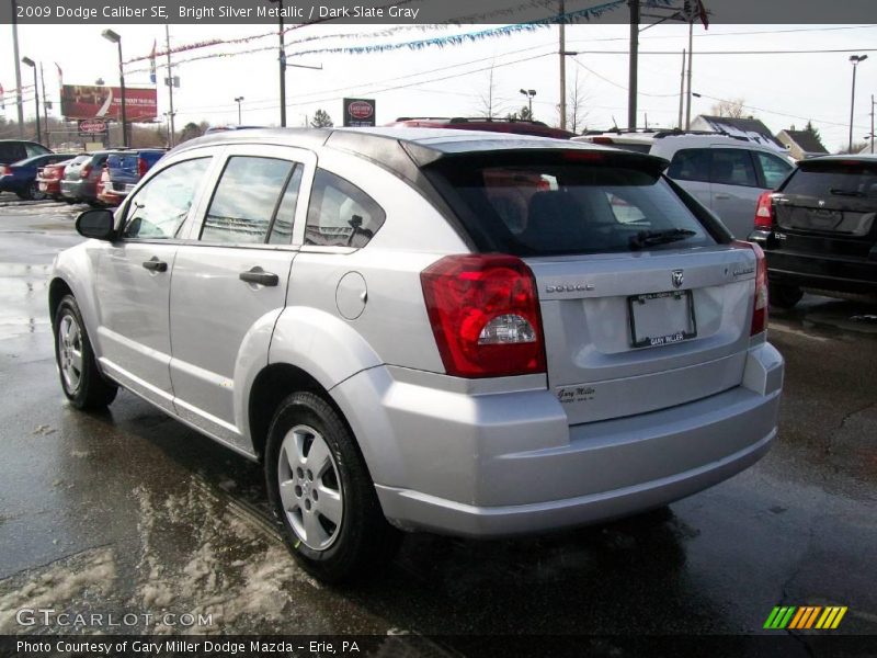 Bright Silver Metallic / Dark Slate Gray 2009 Dodge Caliber SE